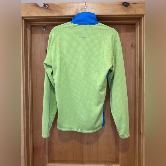 Patagonia Bright Blue and Lime Green 1/2 Zip Pullover - Picture 7 of 8